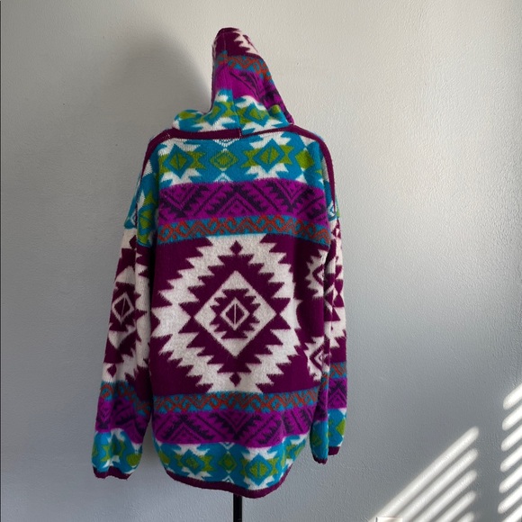 Yari Artesanias beautiful colorful 100 wool zip up hoodie. - Picture 3 of 11
